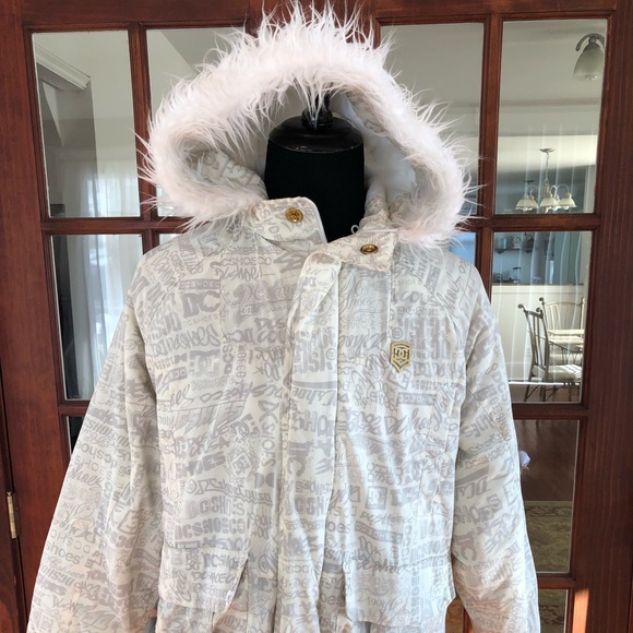 DC Jackets & Blazers - DC Snow Board Jacket Hooded